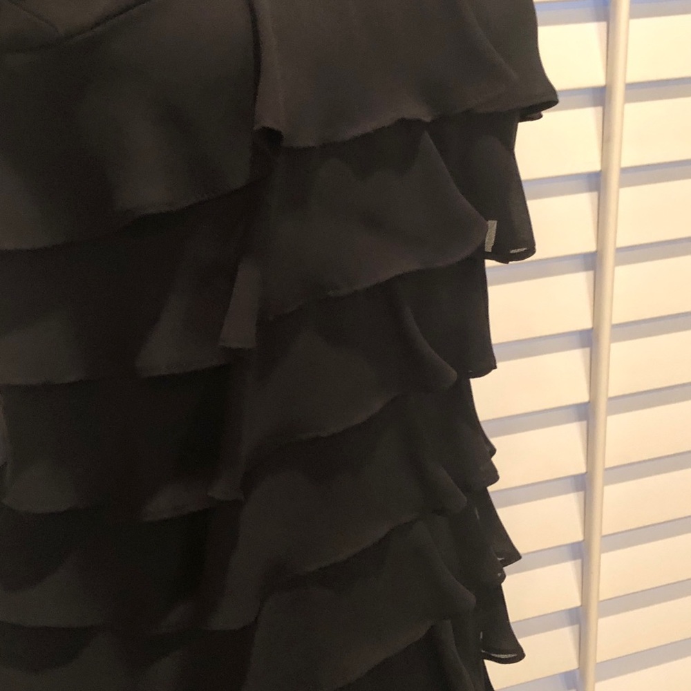 Perfect LBD - Picture 10 of 11